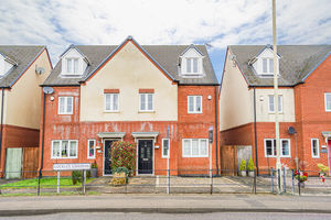 Photo 32- click for photo gallery